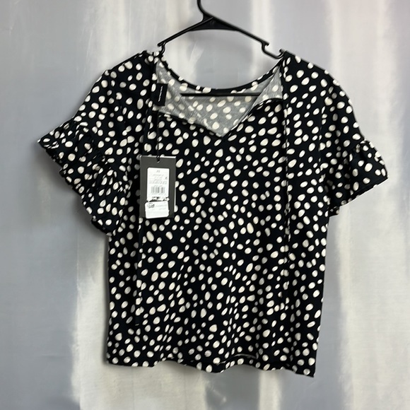 WHO. What  Wear top - Picture 2 of 4